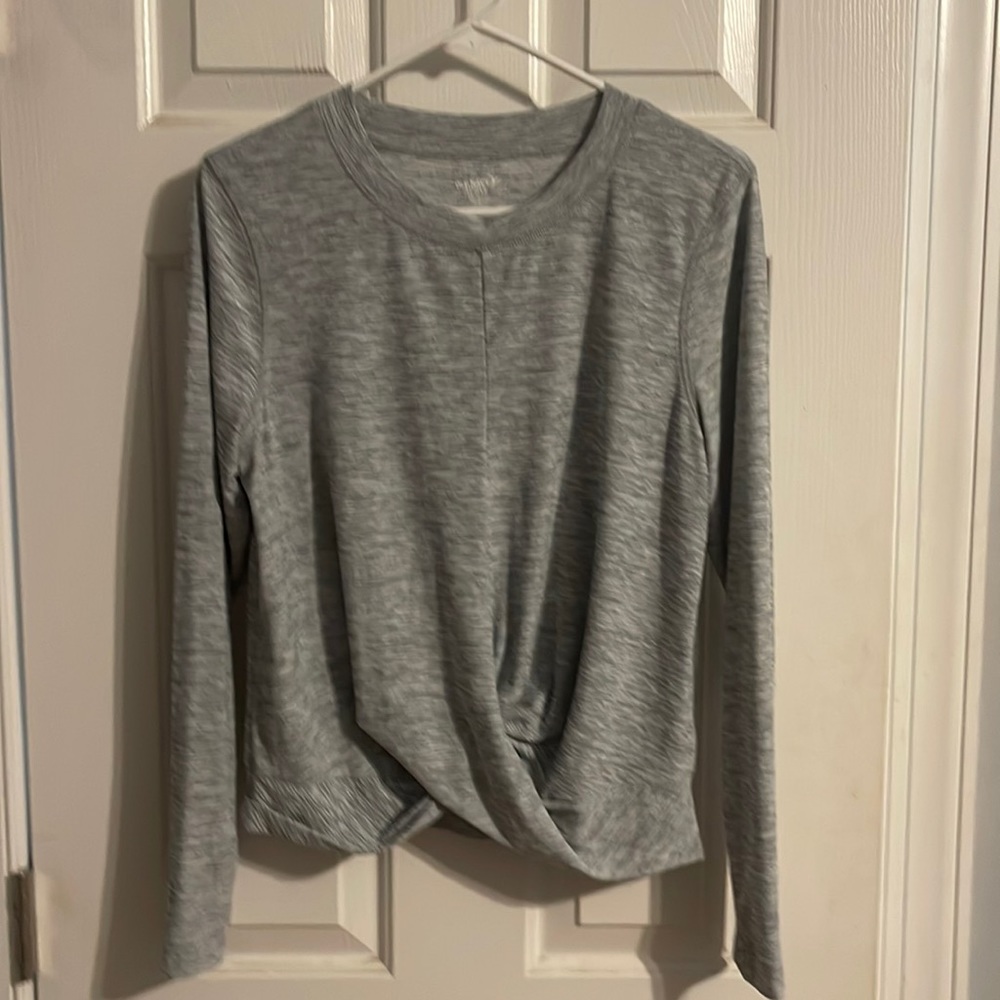 Never worn active top